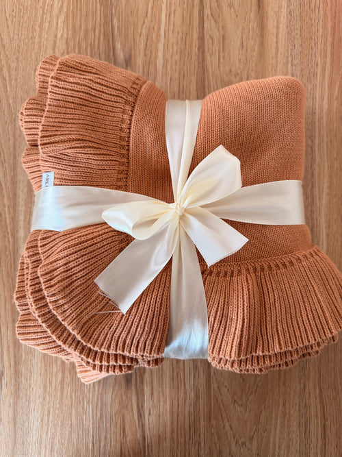 Caramel Ruffle Knit Blanket